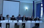 СКАНДАЛ В БЛАГОРОДНОМ СЕМЕЙСТВЕ