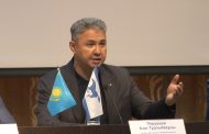 Мажилисмен Азат Перуашев: «Трагедии в семьях происходят в том числе из-за того, что мы не уделяем должного внимания молодежи»