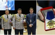 Костанайских полицейских наградили за отказ от взятки