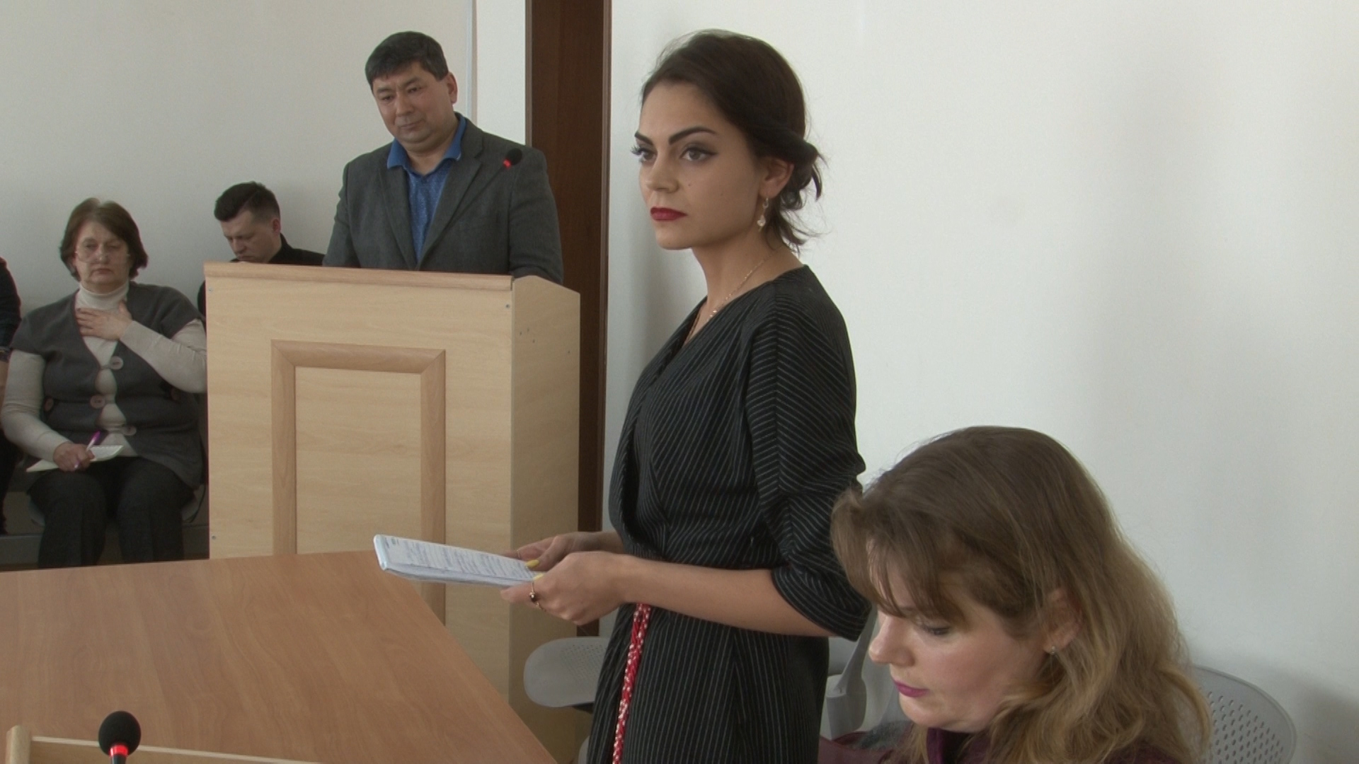 В суде по делу в отношении журналиста ИА «ТоболИнфо» пенсионер МВД сказал, что информации по рассматриваемой публикации ей не сообщал