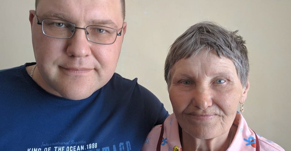 Пожилая россиянка, занимаясь скандинавской ходьбой, случайно пересекла границу Казахстана