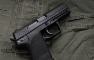 Электрошокеры и газовый пистолет изъяли костанайские пограничники у россиян