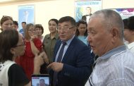 Заместитель акима области Марат Жундубаев обнадежил родителей учеников школы №24, заверив, что учебное заведение останется на прежнем месте