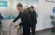 Аким Костанайской области проголосовал на выборах президента РК
