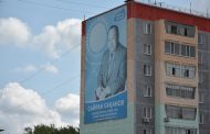 Герой Труда Казахстана Сайран Буканов обратился к акиму города с просьбой убрать его портрет