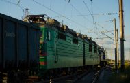 Около 9 млн тенге заплатит начальник Костанайского эксплуатационного локомотивного депо за то, что пытался за вознаграждние принять на работу помощника машиниста