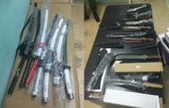 В Казахстан пытались незаконно ввезти партию японских мечей