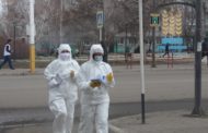Жителям ДК»Строитель», не имеющих маски, пришли на помощь волонтеры