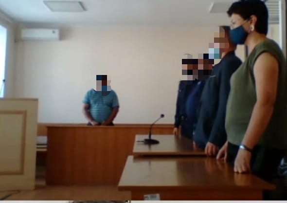 К трем с половиной годам лишения свободы приговорили экс-начальника отдела строительства Костаная