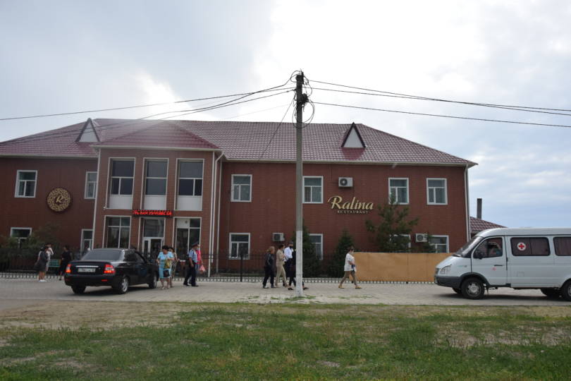 Костанайцы, несмотря на рост заболеваемости COVID, продолжают играть свадьбы