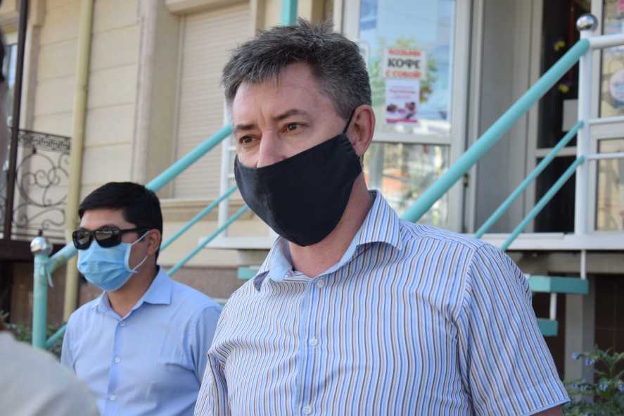 Заместитель акима города Андрей Финк написал заявление об увольнении
