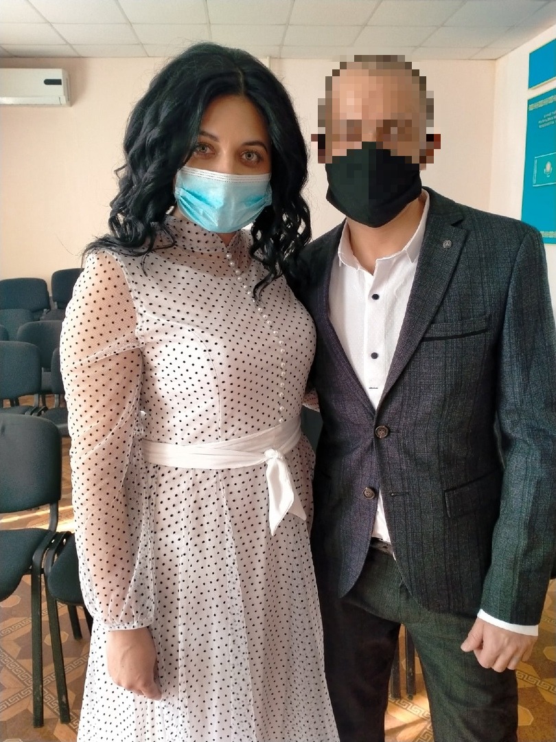   В следственном изоляторе г. Костанай осужденный заключил брак. Эта свадьба стала первой за 130-летнюю историю учреждения.   