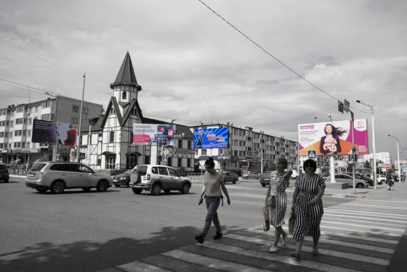 Предприниматели возмущены тем, что власти обязывают их применить новые нацстандарты ко всем рекламным конструкциям