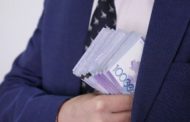 Бывшего оперуполномоченного обвиняют в получении взятки в Костанае