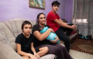 Мать четверых детей из Костаная может остаться без крыши над головой