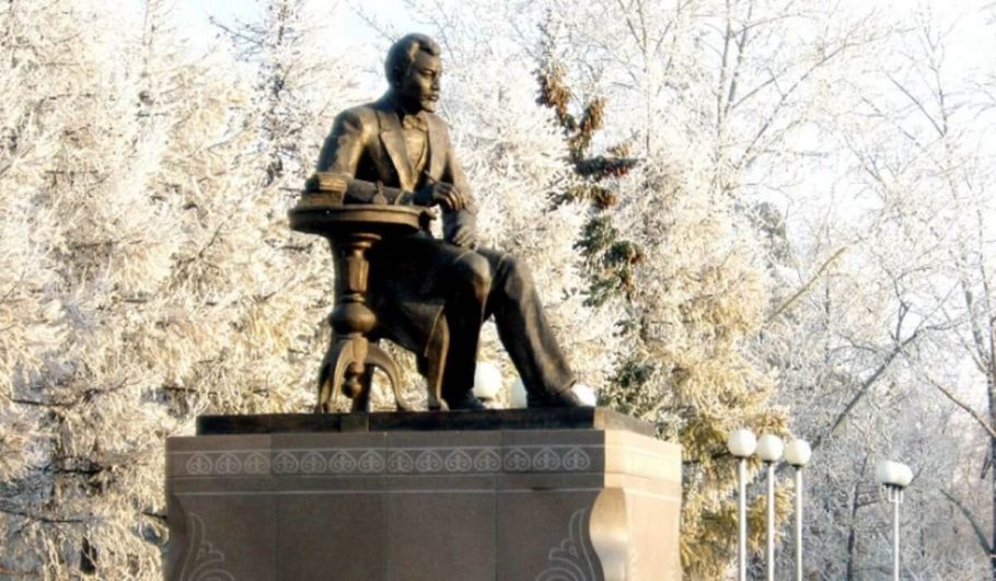 Жители Торгая не согласны с решением Общественного совета области по вопросу отказа от строительства мемориального комплекса Ахмету Байтурсынову