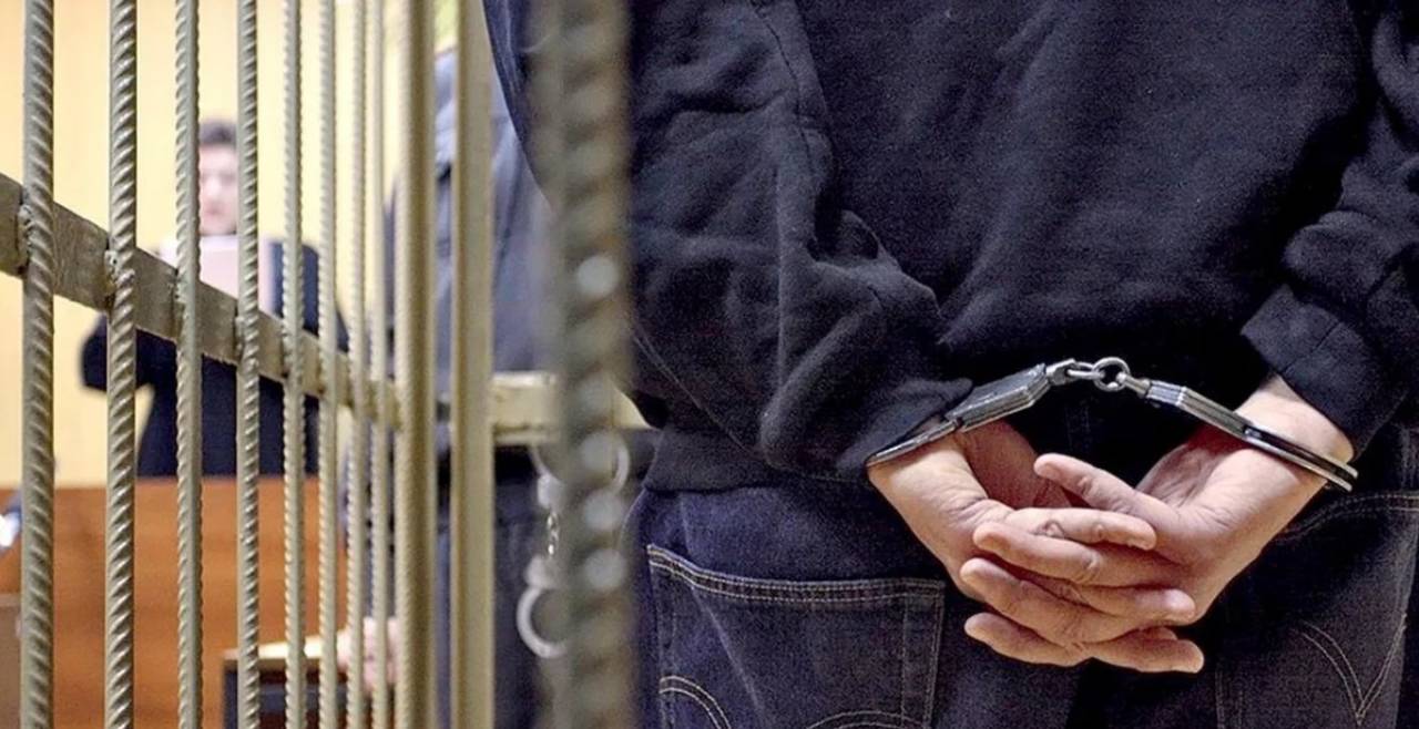 Чиновник, без подписи которого невозможна продажа земли, на свободе, а предприниматели — за решеткой