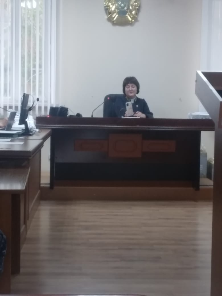 «Я работала на нее за дозу!» — по делу о сбыте крупной партии наркотиков выступили подсудимые