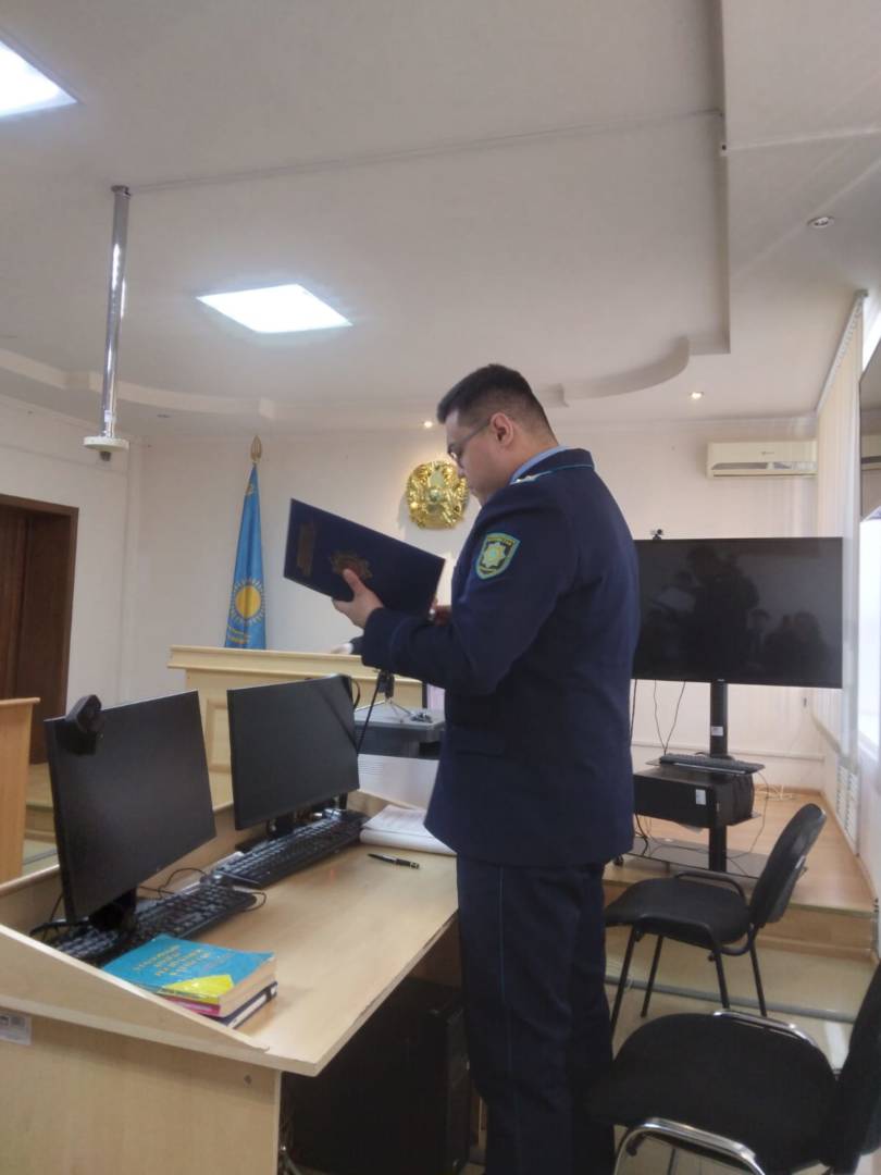 Один из подсудимых признал вину по делу о хищении при капремонте плотины в Джангельдинском районе