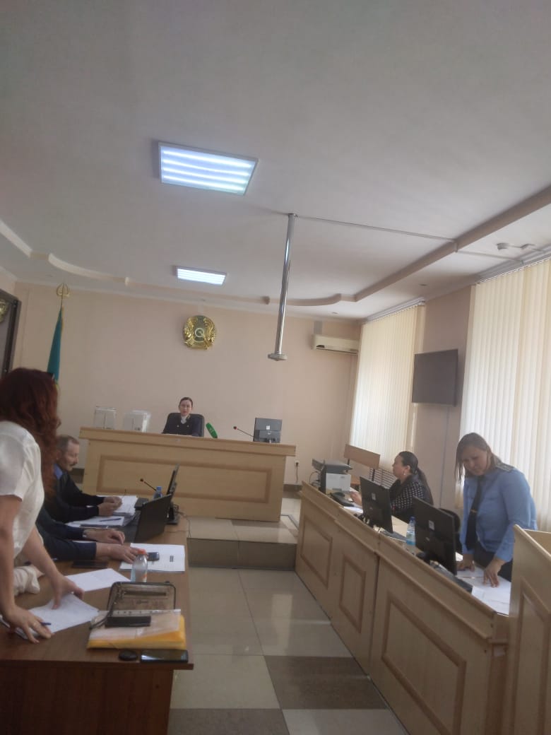 «Взрыв был не от пороха» — по делу директора «Оружейной палаты» допрашивают подсудимого