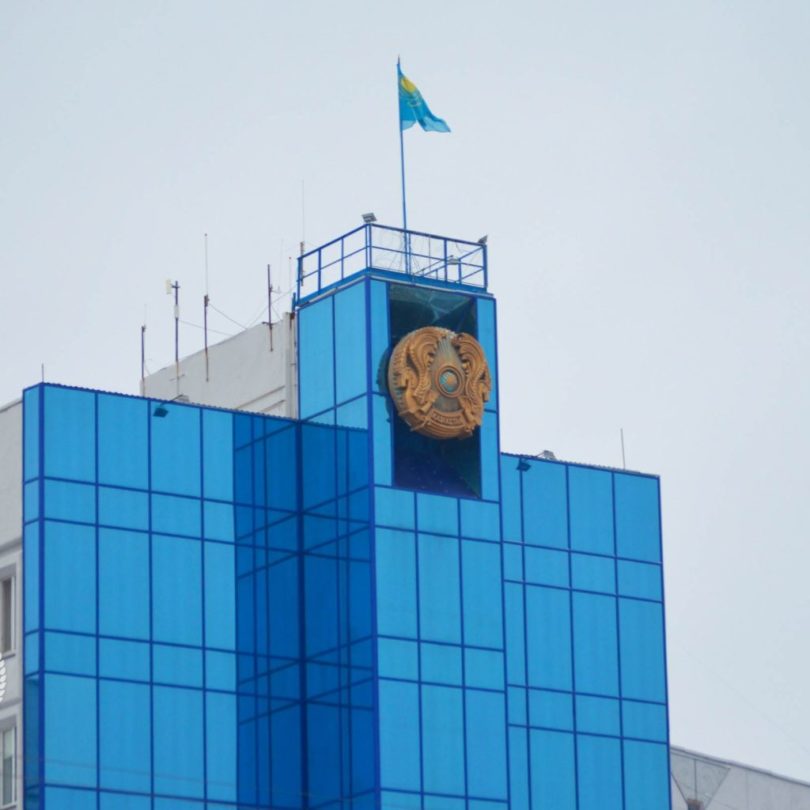 Кого в департаменте полиции Костанайской области освободили от должности, а кто подал рапорт?