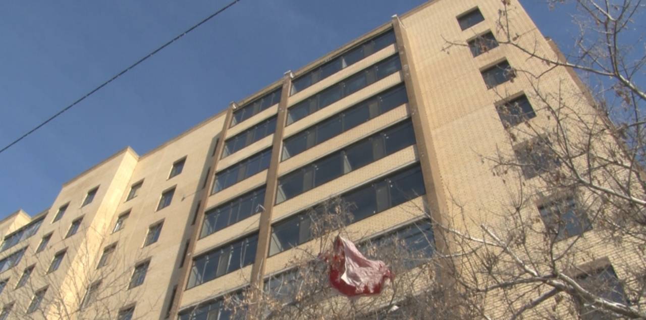 Почему 14 мужчинам, утверждающим, что работали  ЖК «Alpamys Group», не поверили ни в трудовой инспекции, ни в суде?