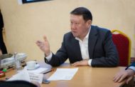Кумар Аксакалов пообещал помочь предпринимателю, который не получил оплату за строительство Ледового дворца