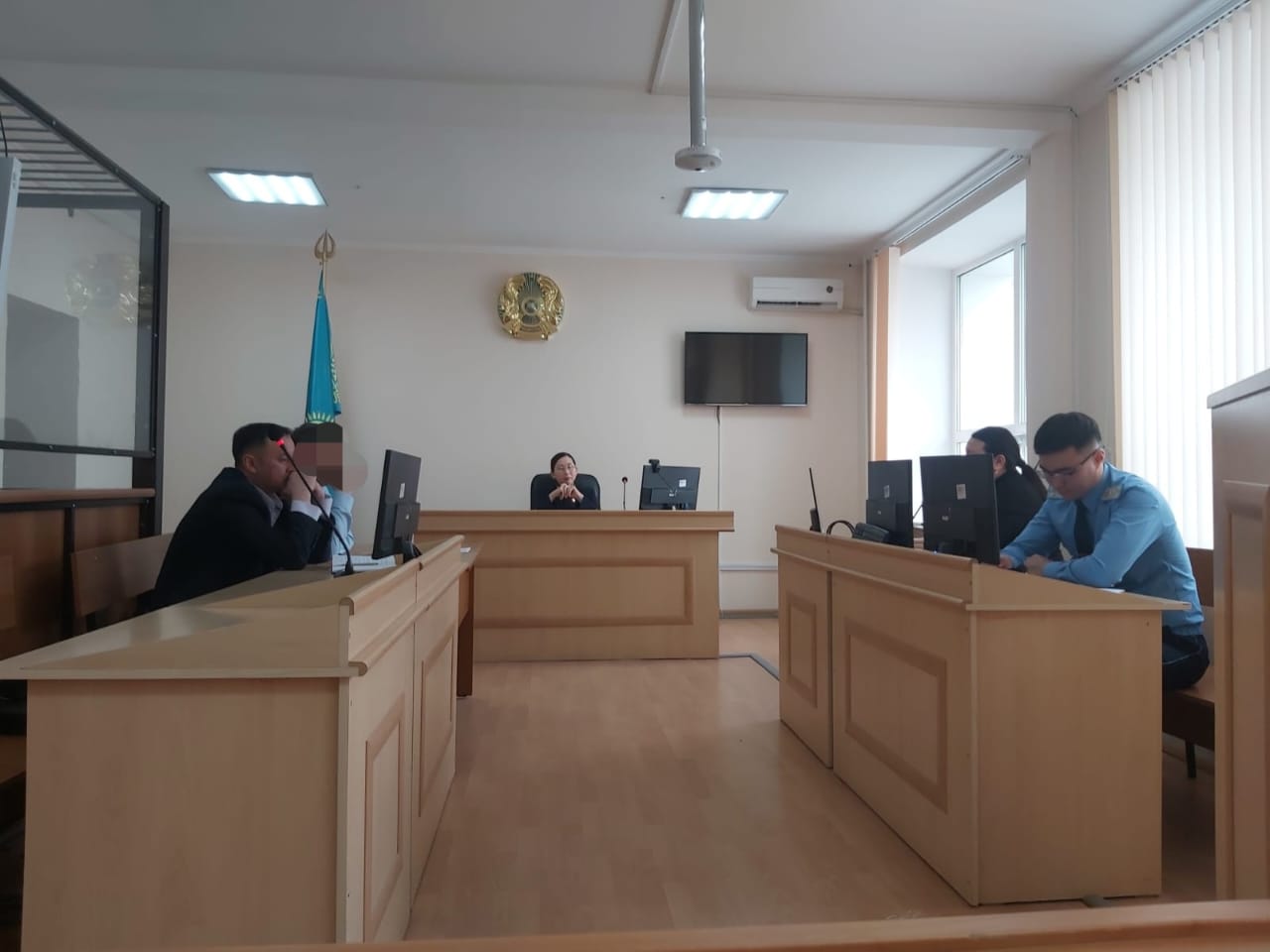 «Обманул, виноват, раскаиваюсь и прошу прощения» — в суде Костаная прошли прения по делу известного адвоката, обвиняемого в мошенничестве
