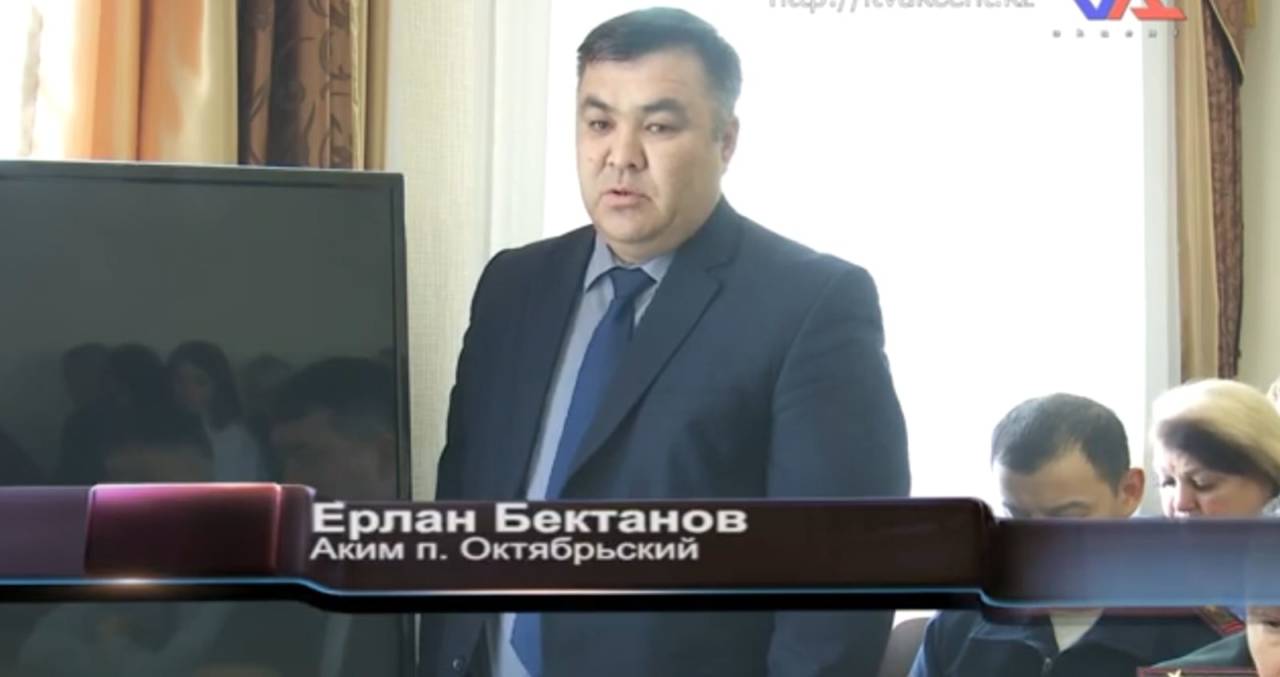 Аким п. Октябрьский Ерлан Бектанов обвиняет в клевете журналиста Максима Сушко