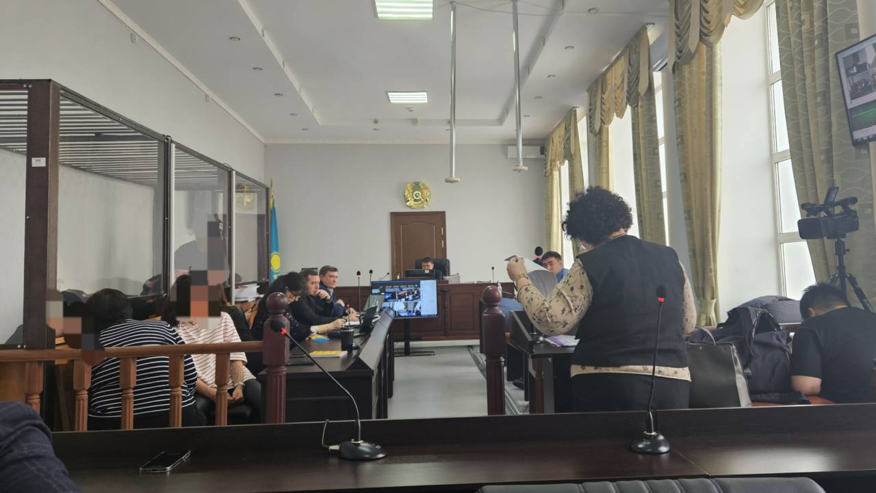 «У нас тут есть место, мы подвинемся»: по делу Beef Export Group продолжают допрос свидетелей