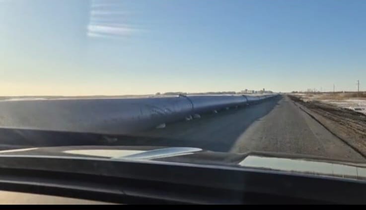 На двух участках дорог в Костанайской области установили водоналивные дамбы