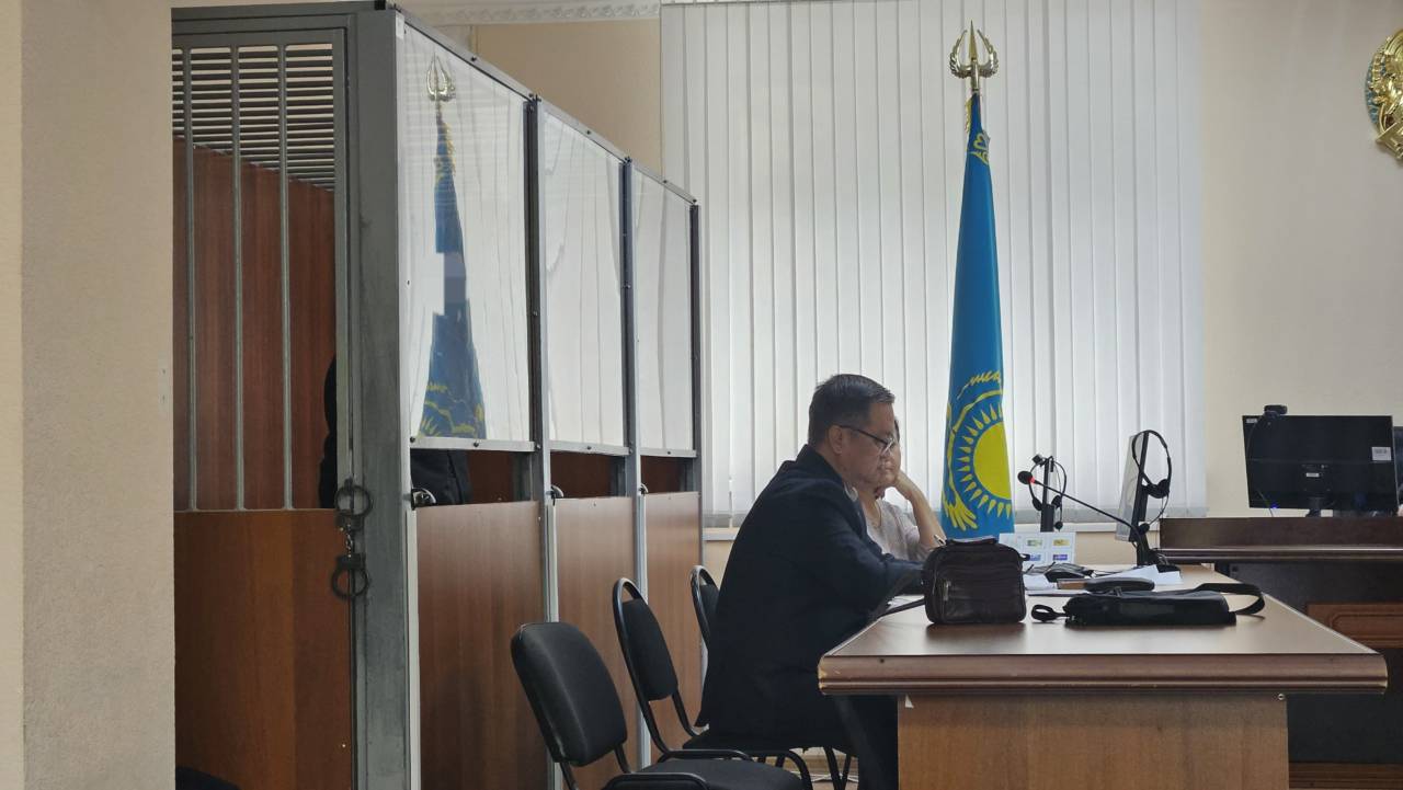 «Проснулся от удара»: по делу о ДТП, в котором погибли трое педагогов, допросили подсудимого