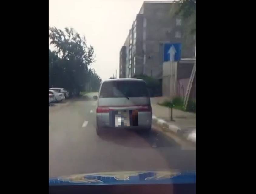 В Костанае полиция задержала автомобиль с подложными номерами