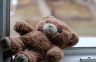 В Рудном за последнюю неделю из окон выпало трое детей