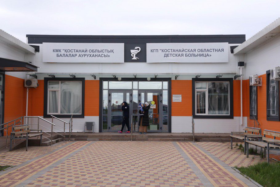 Мама умершего в Костанайской областной детской больнице мальчика хочет взыскать с учреждения 40 млн тенге