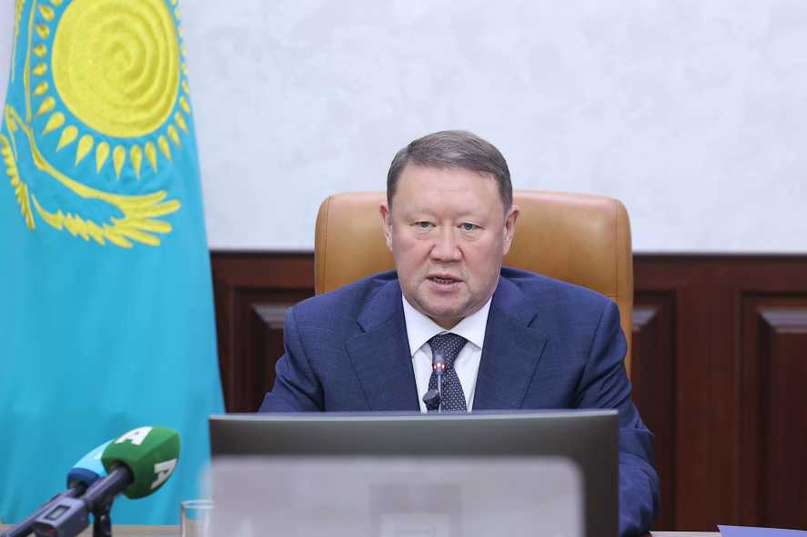 Аким Костанайской области отреагировал на инцидент с нападением на врача